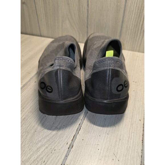 OOFOS Women's OOMG Eezee Low Gray Camo Shoes Size 8 Comfort Shoes - Picture 2 of 7
